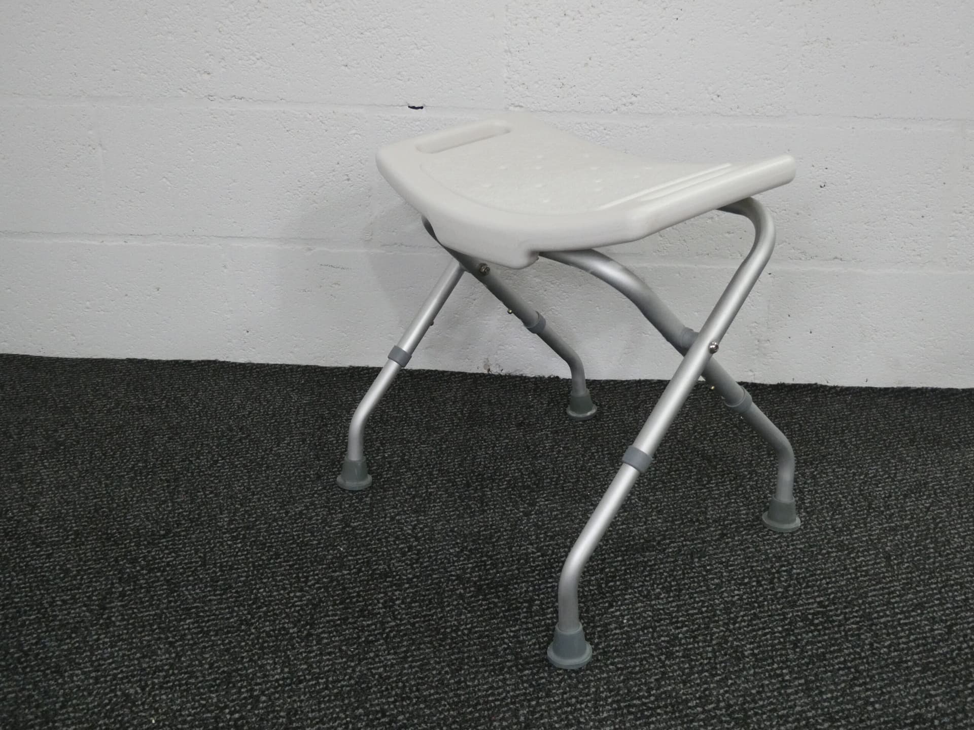 hocker für dusche