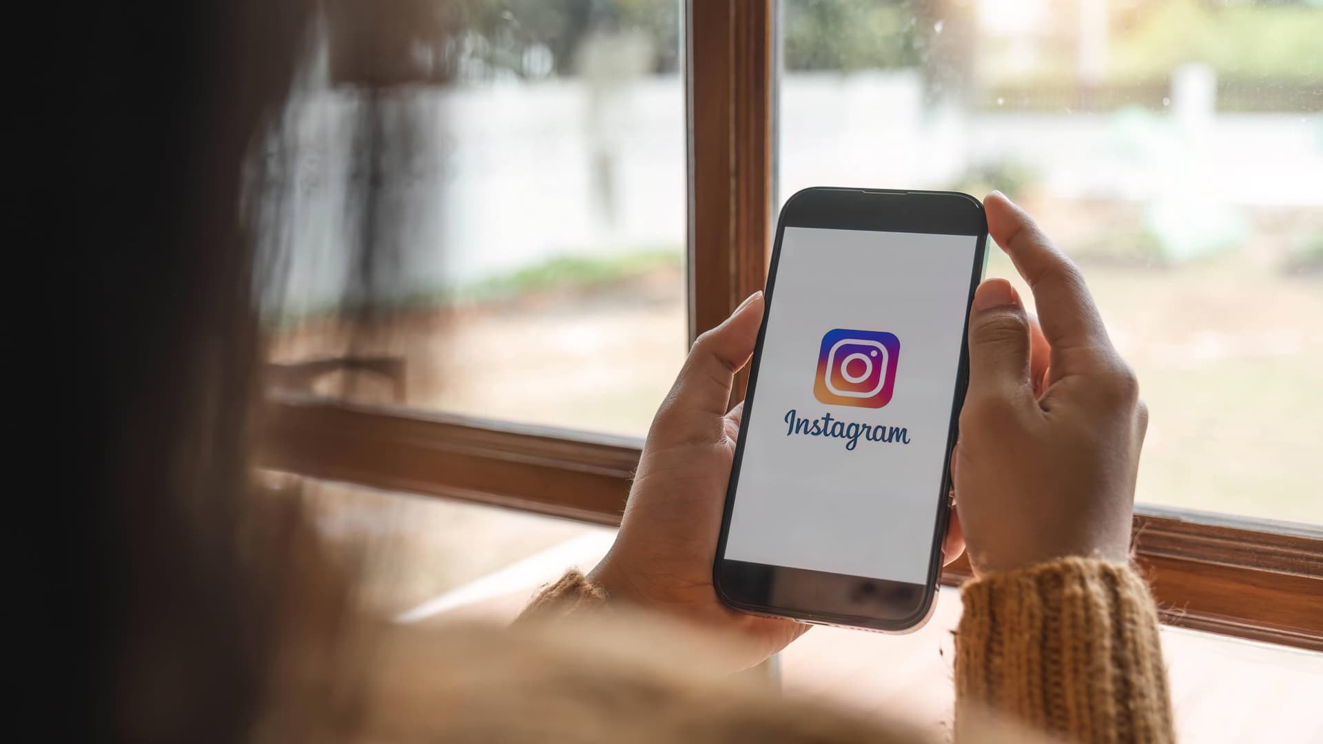 Why the Instagram Analytics Tool Is Key to Building Real Influence