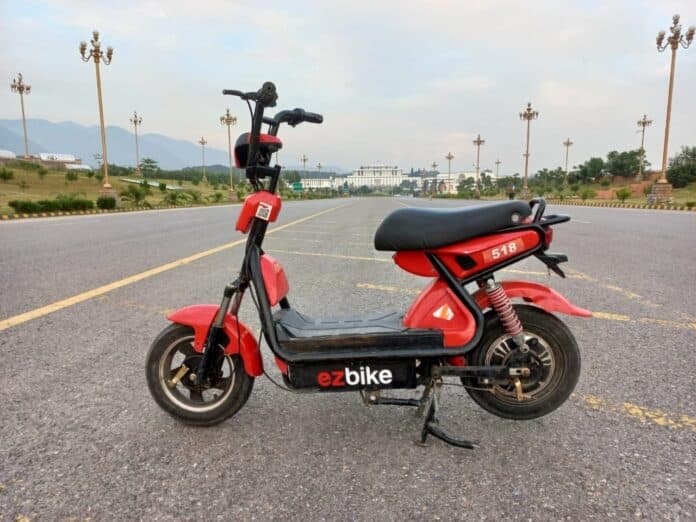 Die Zukunft der E-Scooter: Technologische Innovationen und gesellschaftliche Akzeptanz