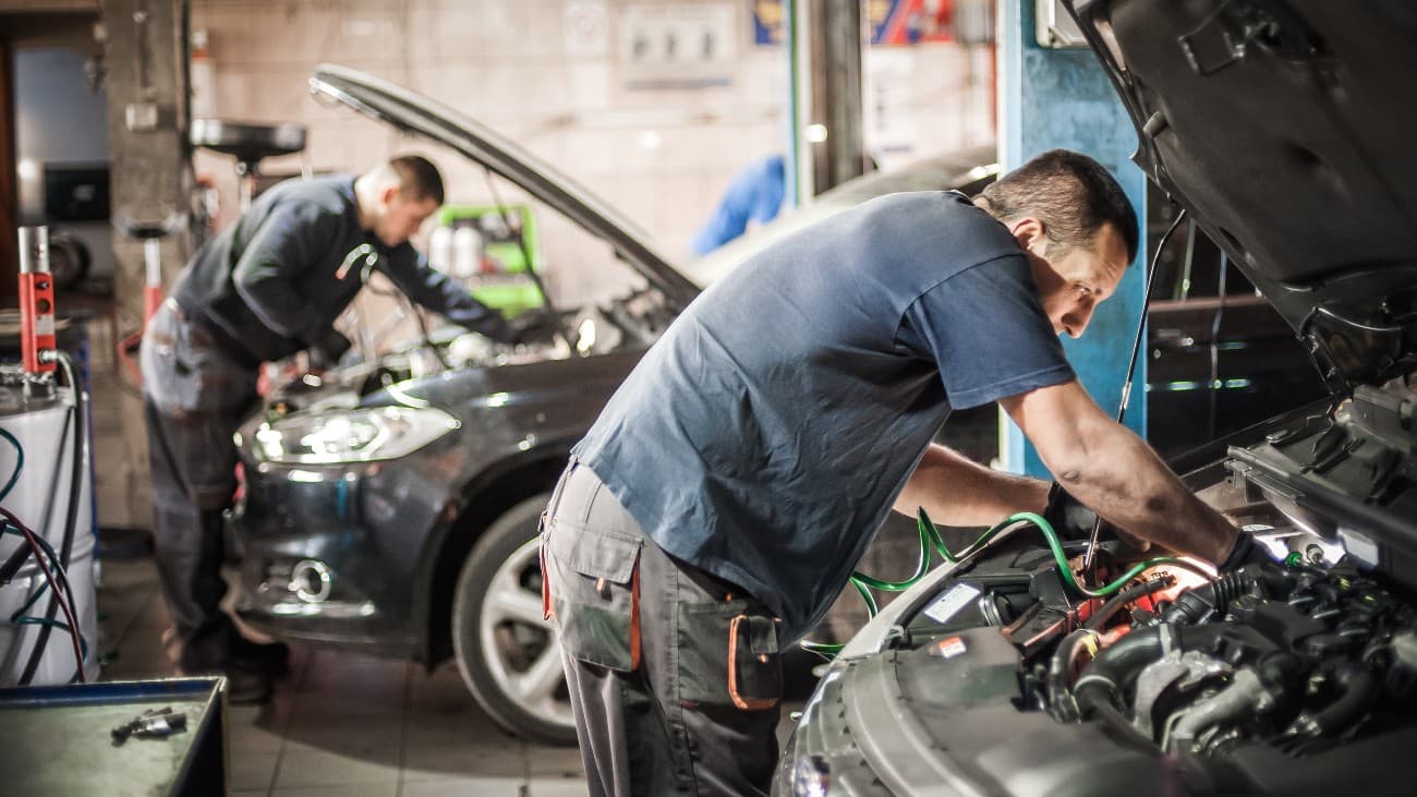 Autowerkstätten in Essen mit Reifendienstand: Finden Sie den richtigen Service